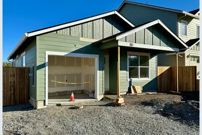 86 Gangnes Drive, Talent, OR 97540 - Photo 2