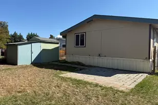 4647 Winter Ave, Klamath Falls, OR 97603 - Photo 4