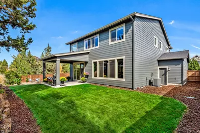63177 NE Meridian Place, Bend, OR 97701 - Photo 6
