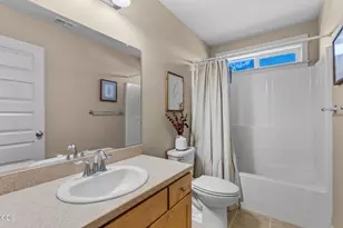 1965 SW 42nd St, Redmond, OR 97756 - Photo 16