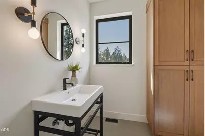 18243 Rock Springs Court, Bend, OR 97703 - Photo 32