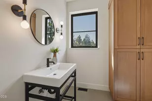 18243 Rock Springs Ct, Bend, OR 97703 - Photo 32