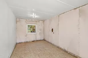 947 Dakota Ave, Medford, OR 97501 - Photo 24