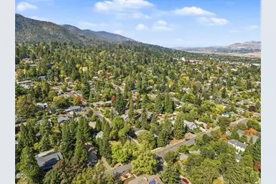 555 Beach Street, Ashland, OR 97520 - Photo 64