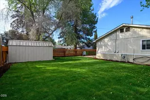 914 SW 15th St, Redmond, OR 97756 - Photo 30