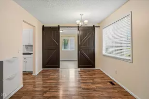 914 SW 15th St, Redmond, OR 97756 - Photo 10