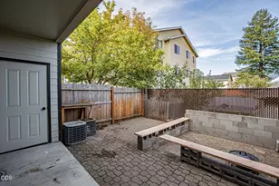257 Daisy Creek Village Dr, Central Point, OR 97502 - Photo 22