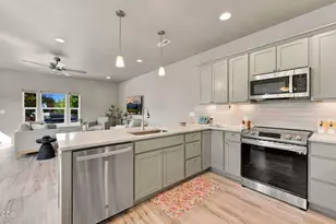 62046 Dean Swift Rd, Bend, OR 97701 - Photo 10