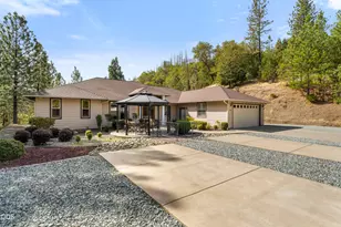 200 Eagle Ridge Dr, Canyonville, OR 97417 - Photo 52