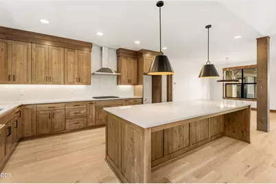 56484 Elk Run Drive #496, Bend, OR 97707 - Photo 4