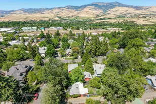 164 5th St, Ashland, OR 97520 - Photo 104