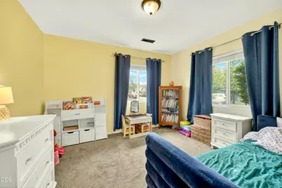 1117 W 9th Street, Medford, OR 97501 - Photo 10