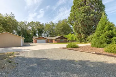 1410 Applegate Avenue, Grants Pass, OR 97527 - Photo 62