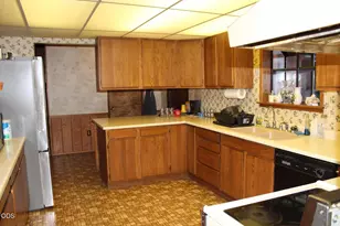 333 Greens Creek Rd, Grants Pass, OR 97527 - Photo 10