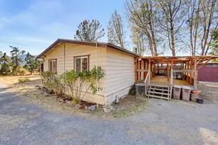 8744 Hwy 238, Jacksonville, OR 97530 - Photo 8