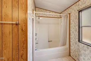 8744 Hwy 238, Jacksonville, OR 97530 - Photo 28