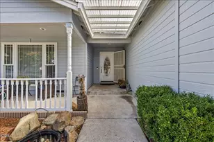 1233 Pheasant Wy, Central Point, OR 97502 - Photo 4