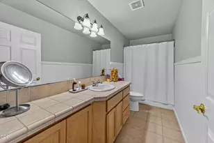 20711 Nicolette Dr, Bend, OR 97701 - Photo 24