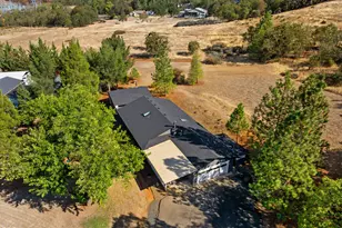 451 Buysman Way, Grants Pass, OR 97526 - Photo 40