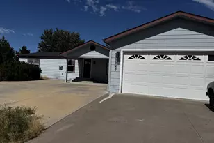 5947 Springcrest Way, Klamath Falls, OR 97603 - Photo 1