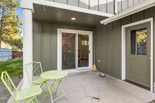 20070 SE Shady Pines Pl, Bend, OR 97702 - Photo 26
