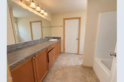 1780 Wards Creek Road, Rogue River, OR 97537 - Photo 10