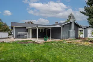 112 Saxbury Dr, Central Point, OR 97502 - Photo 30