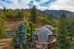 2200 Lupine Dr, Ashland, OR 97520 - Photo 48