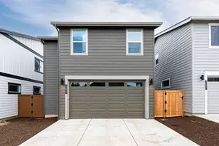 3895 NE Petrosa Ave, Bend, OR 97701 - Photo 22
