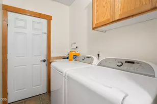2023 NW 22nd St, Redmond, OR 97756 - Photo 12