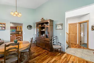 2023 NW 22nd St, Redmond, OR 97756 - Photo 4