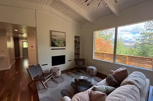 597 Henley Way, Ashland, OR 97520 - Photo 8