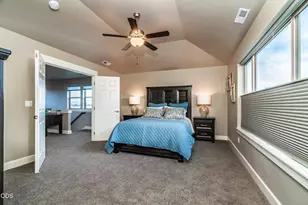 20576 Kira Dr, Bend, OR 97702 - Photo 14
