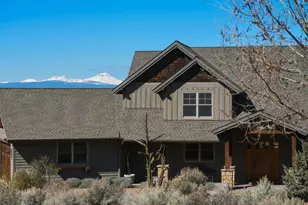 15361 SW Branding Iron Ct, Powell Butte, OR 97753 - Photo 2