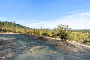2549 Granite Hill Rd, Grants Pass, OR 97526 - Photo 8