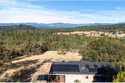 2549 Granite Hill Road, Grants Pass, OR 97526 - Photo 38