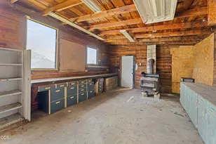 175 W Evans Creek Rd, Rogue River, OR 97537 - Photo 26