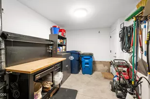 328 Parks Loop, Redmond, OR 97756 - Photo 48