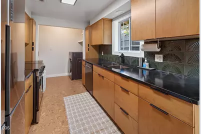 3060 SW 35th Court, Redmond, OR 97756 - Photo 8