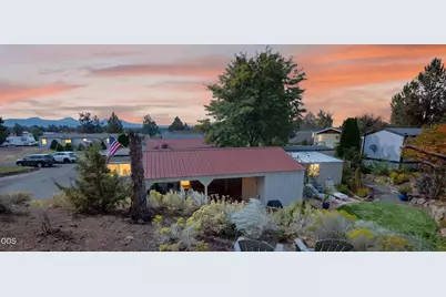 6100 S Highway 97 #UNIT 42, Redmond, OR 97756 - Photo 34