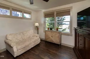14189 SW Umbarger Rd, Powell Butte, OR 97753 - Photo 16