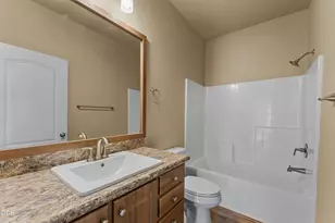 2085 Stringer Gap Rd, Grants Pass, OR 97527 - Photo 18