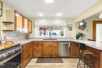 7808 Hilyard Avenue, Klamath Falls, OR 97603 - Photo 16