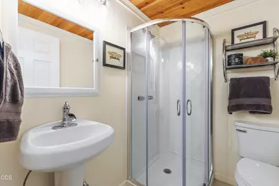 7808 Hilyard Avenue, Klamath Falls, OR 97603 - Photo 30