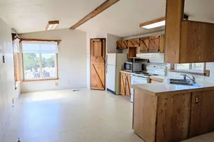 5909 SE Pueblo Rd, Prineville, OR 97754 - Photo 6