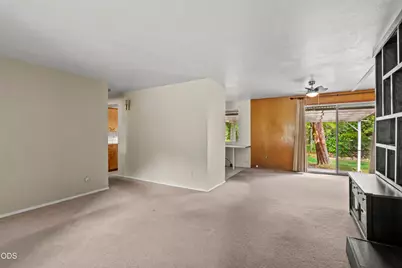 170 Allenwood Drive, Grants Pass, OR 97527 - Photo 8