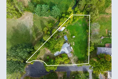 170 Allenwood Drive, Grants Pass, OR 97527 - Photo 2