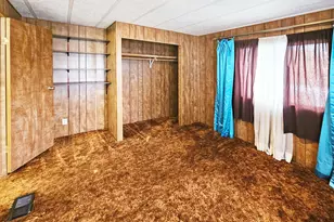 200 SW D St, Madras, OR 97741 - Photo 12