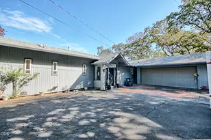 783 S Stage Rd, Medford, OR 97501 - Photo 6