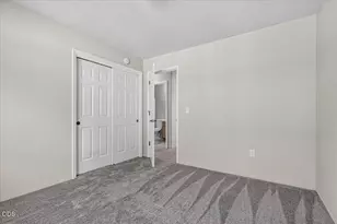 2320 Kamerin Ln, Medford, OR 97501 - Photo 14